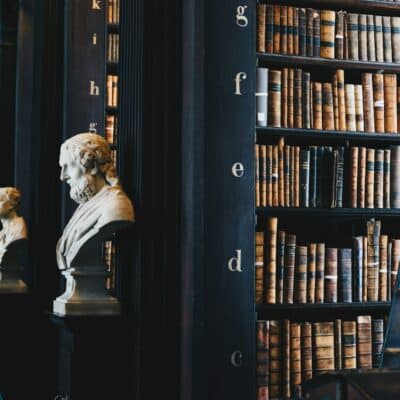 Création de site internet pour avocat à Marseille : crédibilité, visibilité, confiance